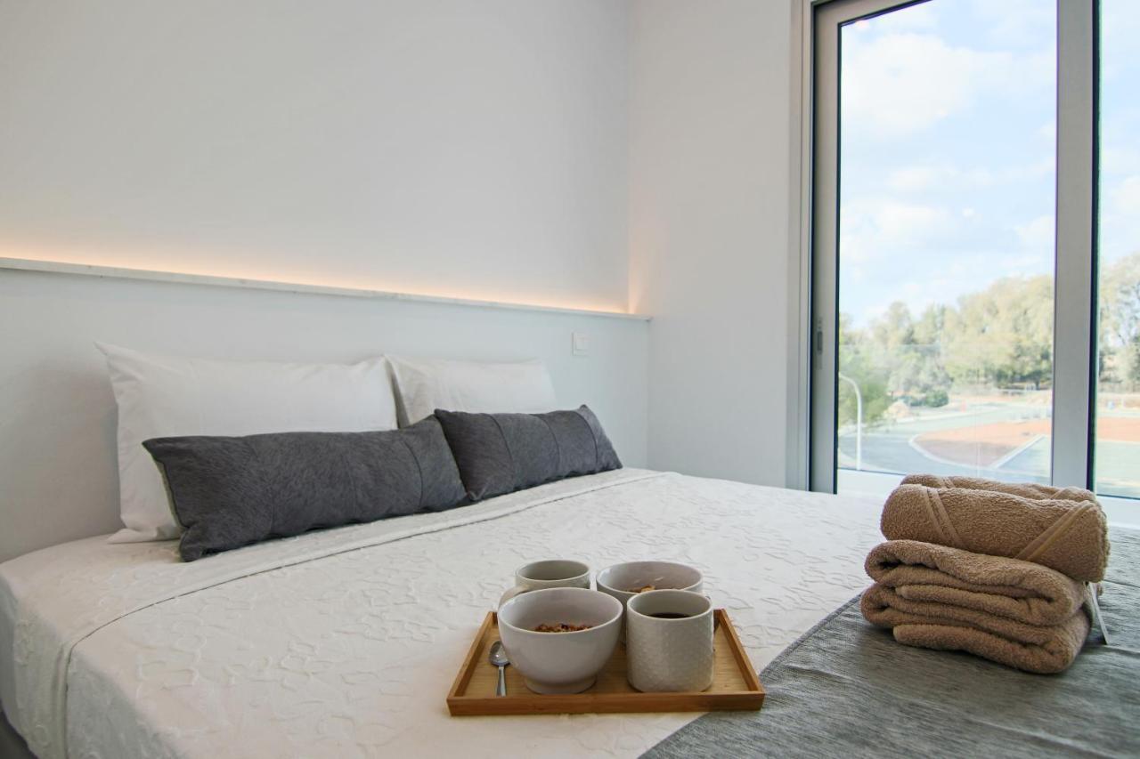 Апартаменты Phaedrus Living - Seaside Executive Flat Harbour 208 Пафос Экстерьер фото